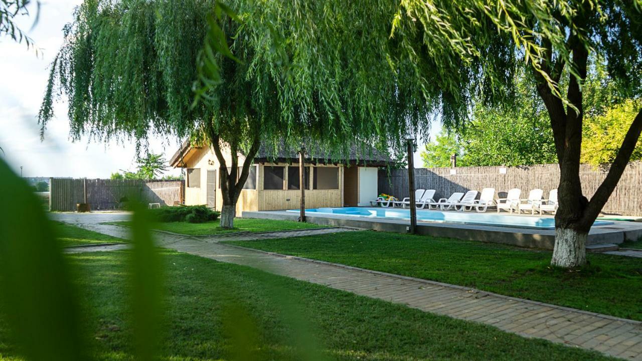 Califarul Alb Hotel Chilia Veche Kültér fotó
