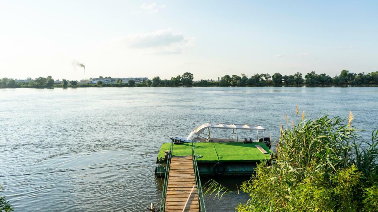 Califarul Alb Hotel Chilia Veche Kültér fotó